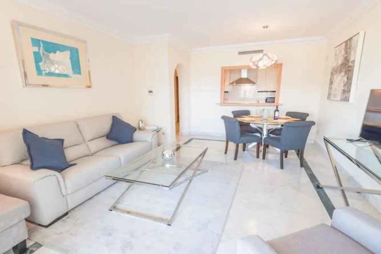 Marina De Banus Apartment Marbella