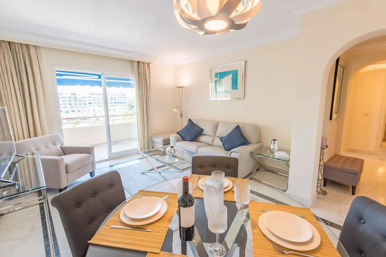 Marina De Banus Apartment Marbella