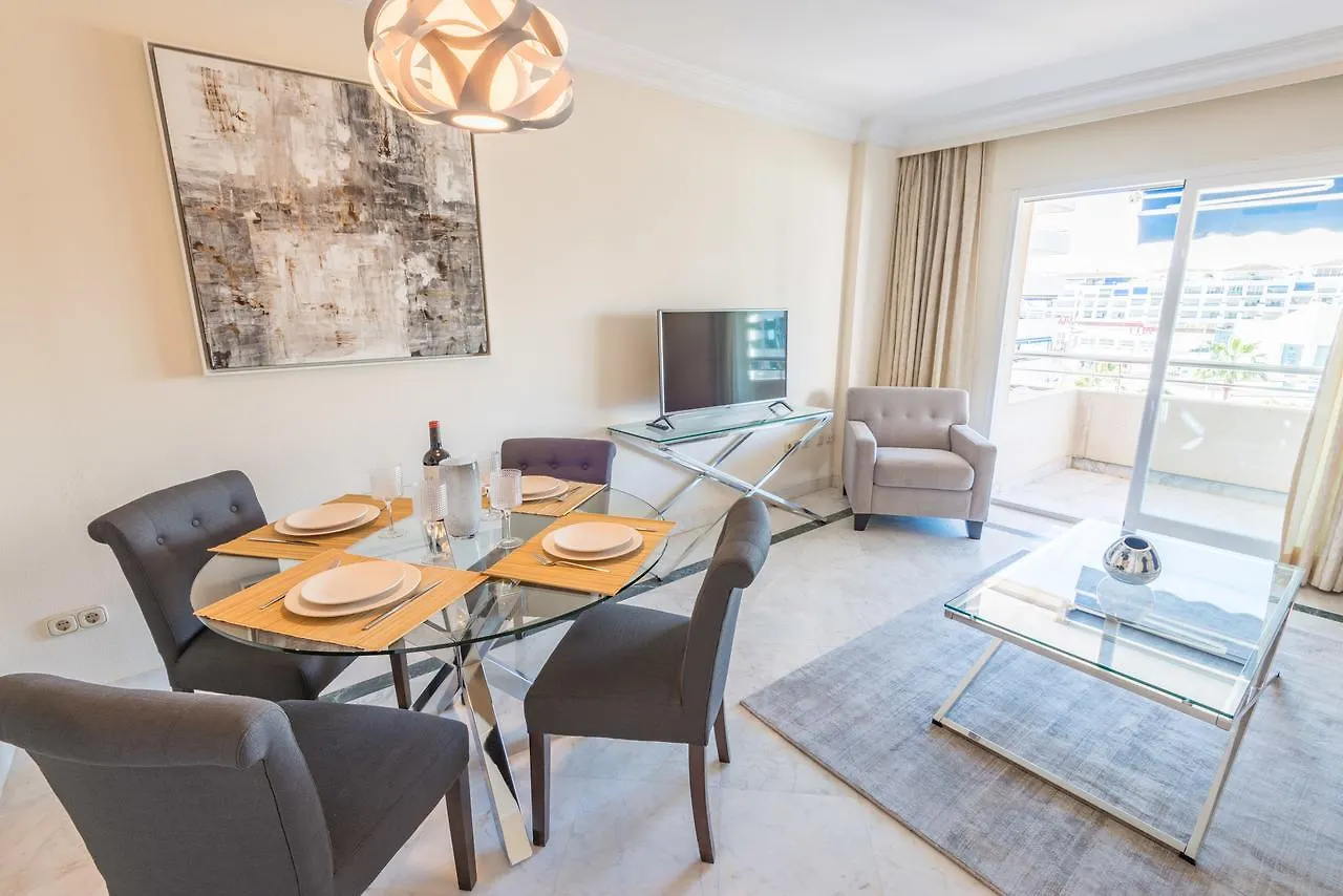 Marina De Banus Apartment Marbella